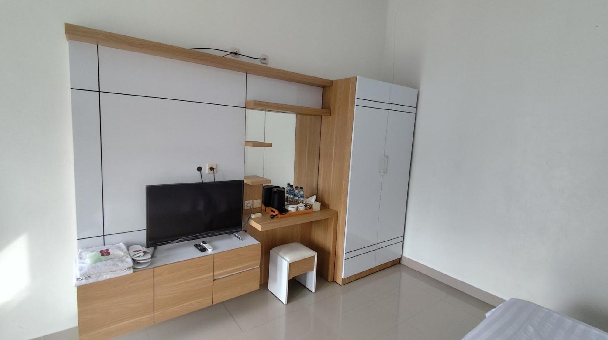 Backyard Guest House Banjar  Экстерьер фото